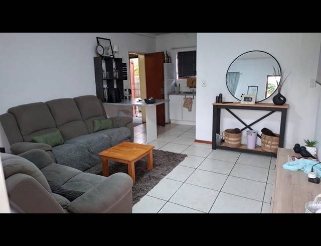 2 BEDROOM PROPERTY TO RENT IN VREDENBERG